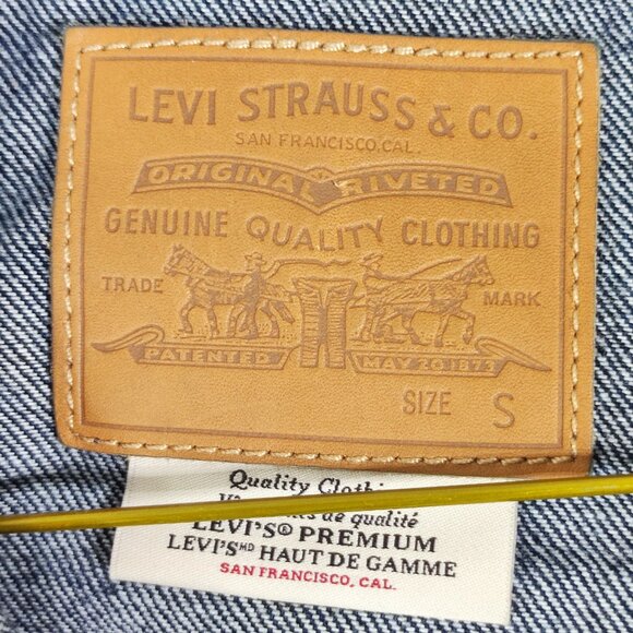 Levis Trucker Jacket men's size S indigo blue colour classic style - Picture 5 of 12